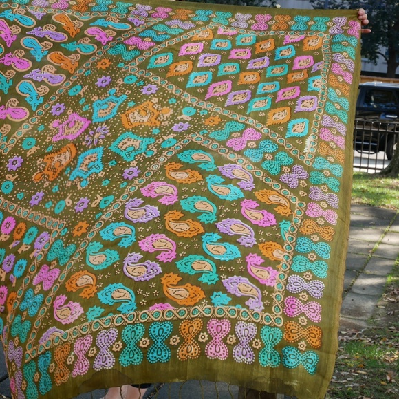 Handmade silk scarf - Picture 2 of 5